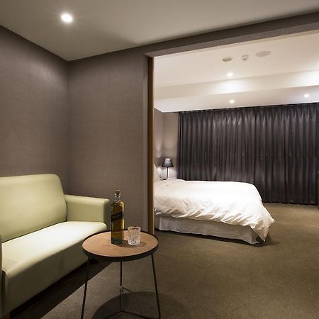Noble Hotel Taipeh Exterior foto