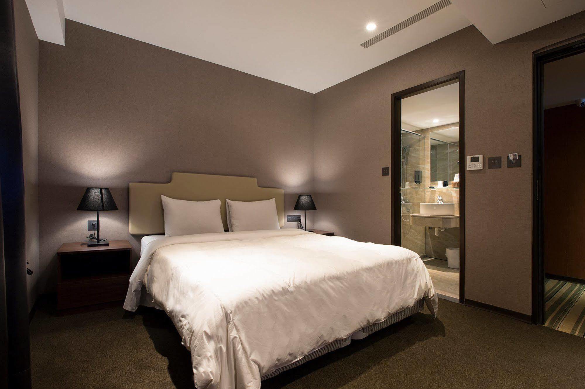 Noble Hotel Taipeh Exterior foto