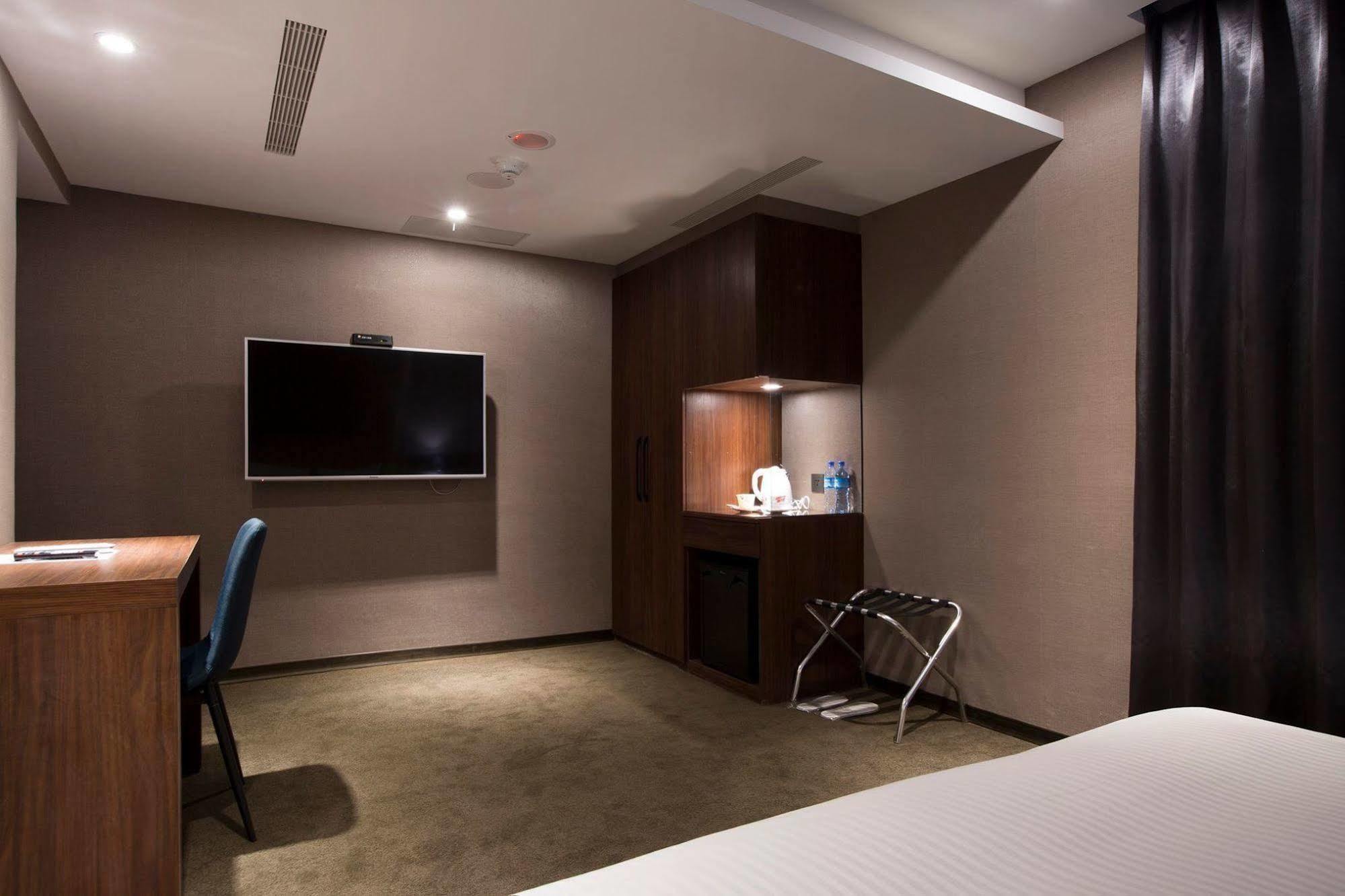 Noble Hotel Taipeh Exterior foto